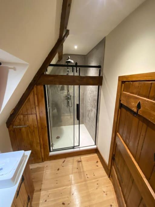 A Newly Renovated, Cosy Escape In The Beautiful Shepherd'S Cottage Dereham Eksteriør bilde